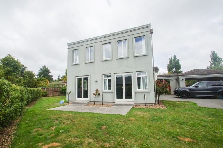 Photo of property in 12 Mica Place, Northwood, Christchurch, 8051