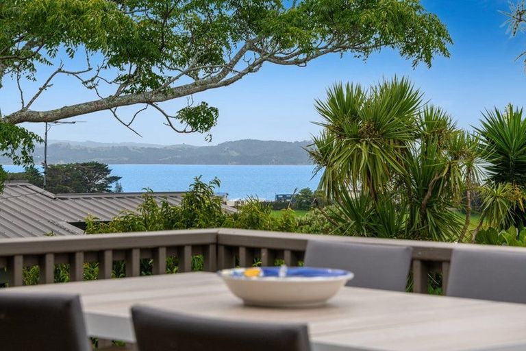 Photo of property in 22b Stanmore Bay Road, Stanmore Bay, Whangaparaoa, 0932