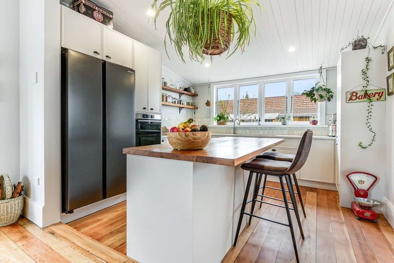 Photo of property in 46 Naylor Street, Hamilton East, Hamilton, 3216