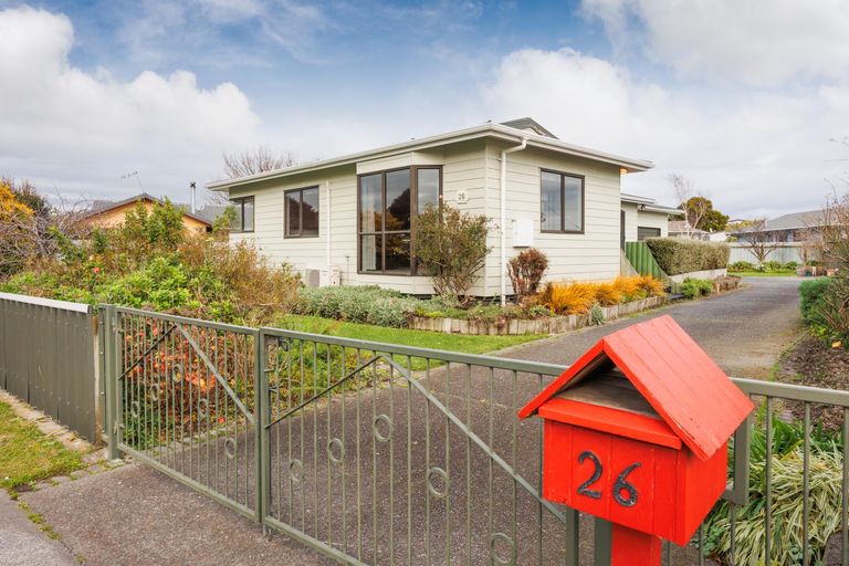 Photo of property in 26 Peppertree Glade, Kelvin Grove, Palmerston North, 4414