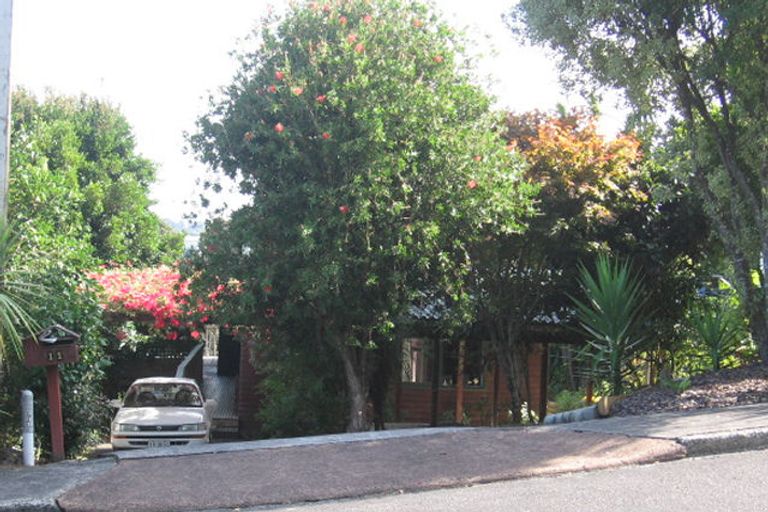 Photo of property in 11 Catrina Avenue, Birkenhead, Auckland, 0626