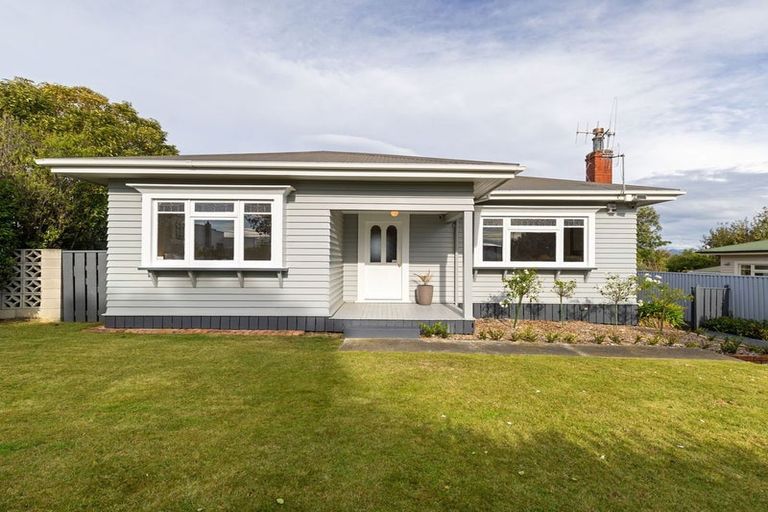 Photo of property in 46 Matamau Street, Palmerston North, 4414