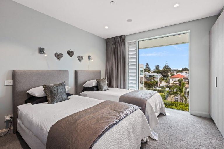 Photo of property in 12/383 Hibiscus Coast Highway, Orewa, 0931