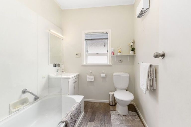 Photo of property in 79 Ira Street, Miramar, Wellington, 6022