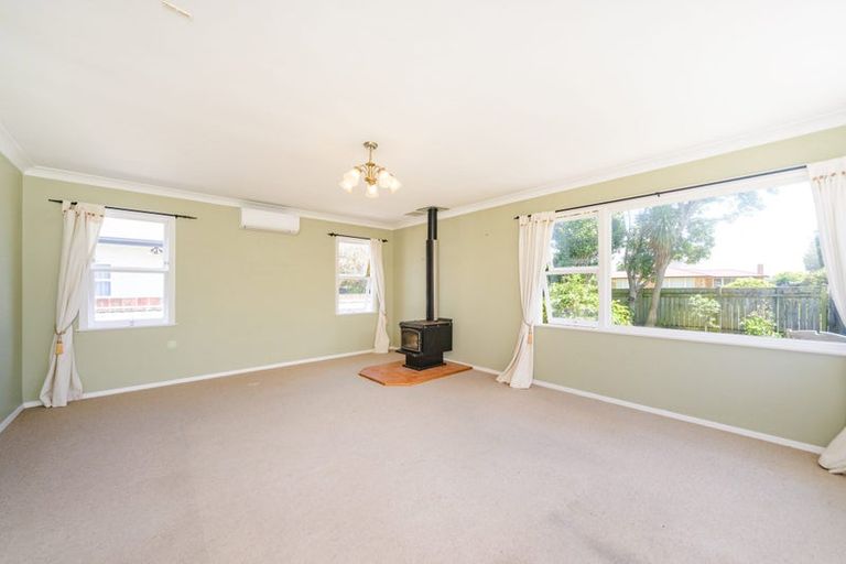 Photo of property in 42 Pitama Road, Awapuni, Palmerston North, 4412