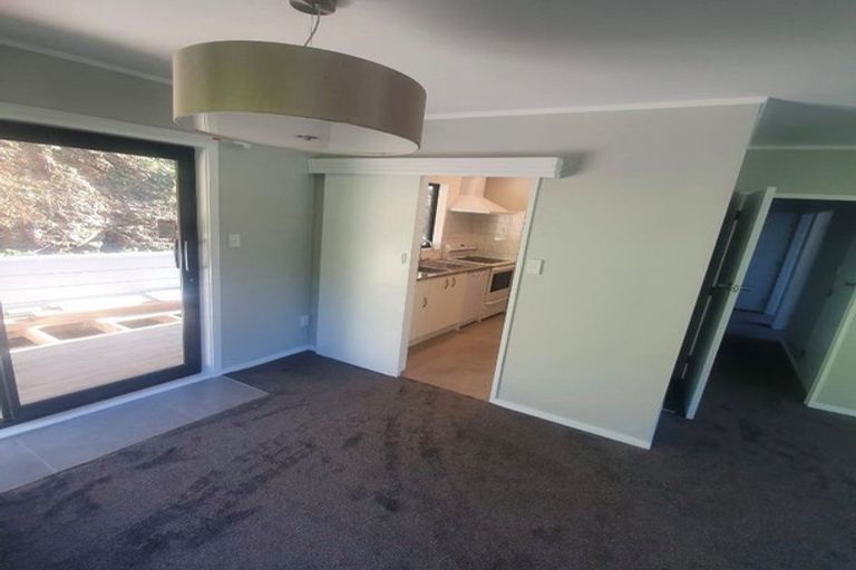 Photo of property in 31 Chamberlain Road, Karori, Wellington, 6012