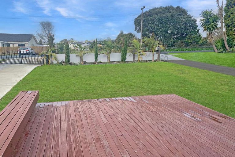 Photo of property in 31 Simpson Road, Ranui, Auckland, 0612