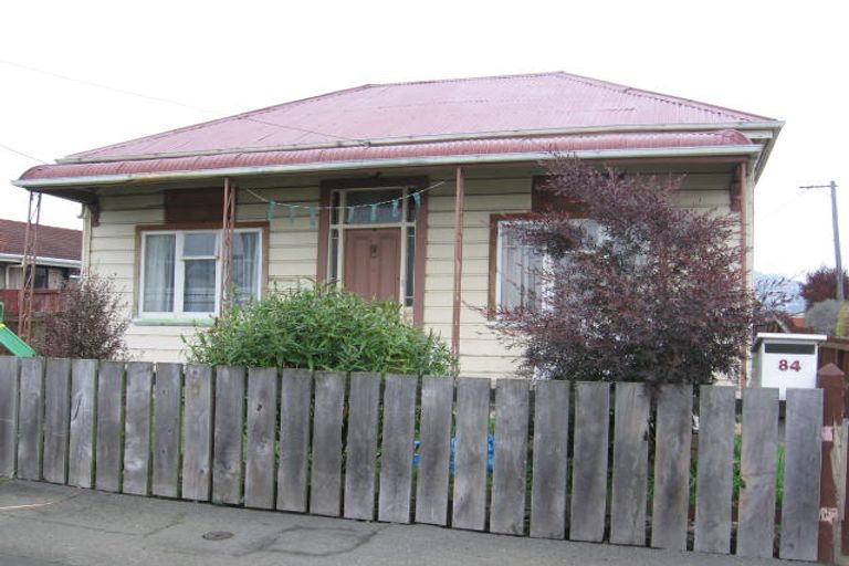 Photo of property in 84 Reid Road, South Dunedin, Dunedin, 9012