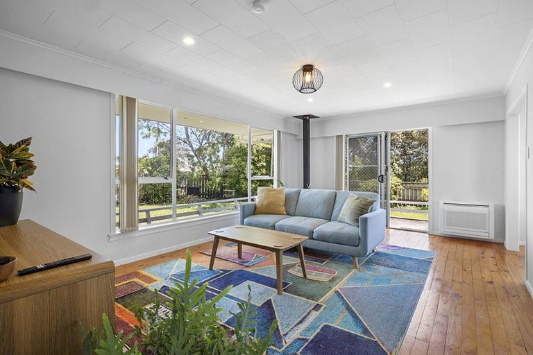 Photo of property in 217 Omata Road, Spotswood, New Plymouth, 4310