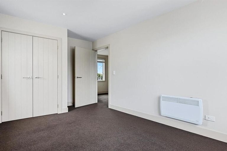 Photo of property in 3/966 Colombo Street, St Albans, Christchurch, 8014