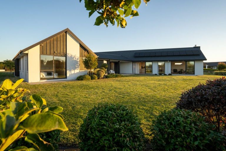 Photo of property in 11 Kotare Grove, Cambridge, 3434