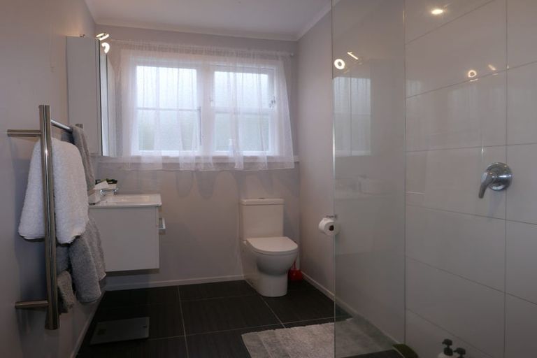 Photo of property in 82 Severn Street, Island Bay, Wellington, 6023