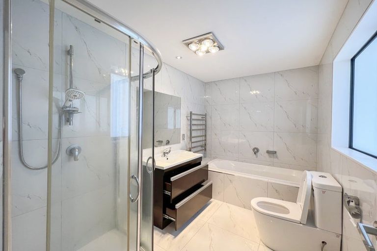 Photo of property in 39b Gilliam Street, New Lynn, Auckland, 0600