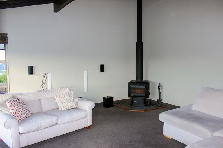 Photo of property in 7-7a Greta Street, South Hill, Oamaru, 9400