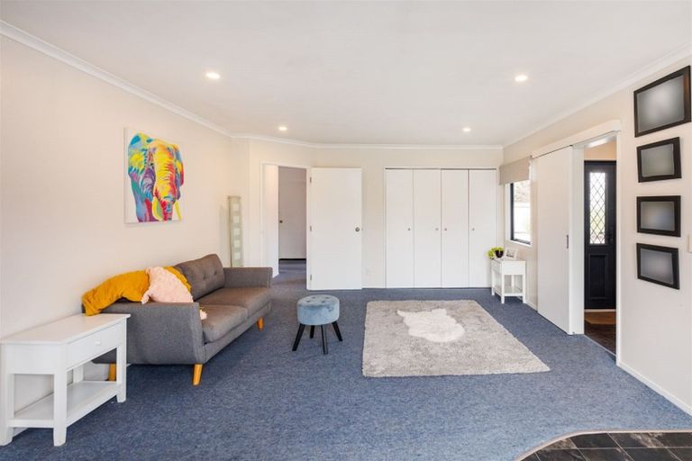 Photo of property in 35 Sherwill Street, Feilding, 4702