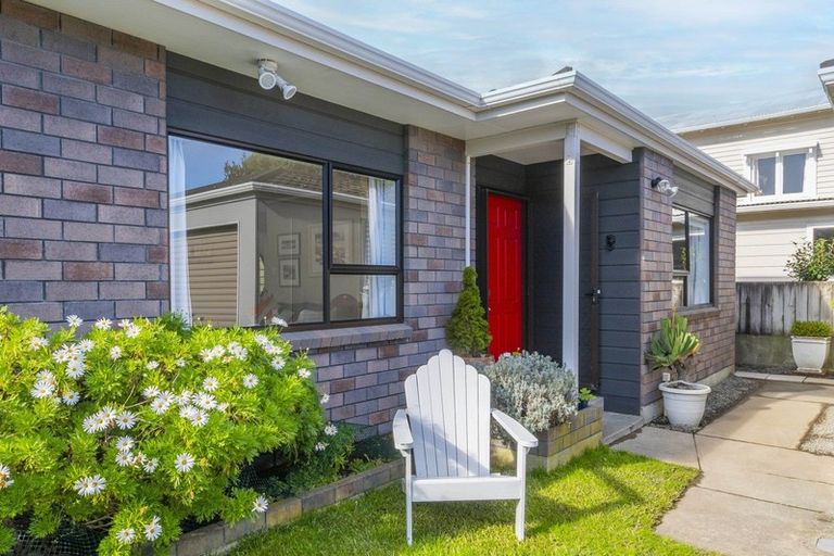 Photo of property in 57b Seaview Road, Paraparaumu Beach, Paraparaumu, 5032