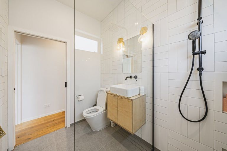 Photo of property in 22b Saint Ives Grove, Whalers Gate, New Plymouth, 4310