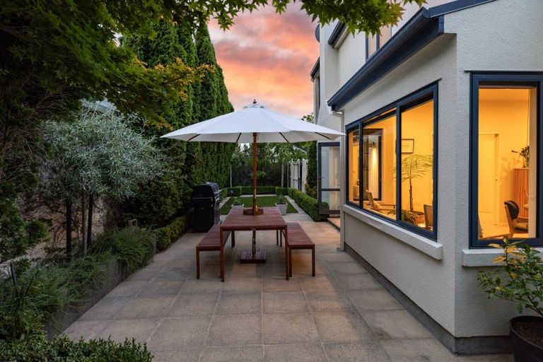 Photo of property in 142a Innes Road, St Albans, Christchurch, 8052