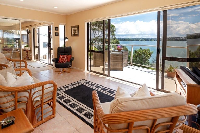 Photo of property in 8 Lilford Place, Half Moon Bay, Auckland, 2012