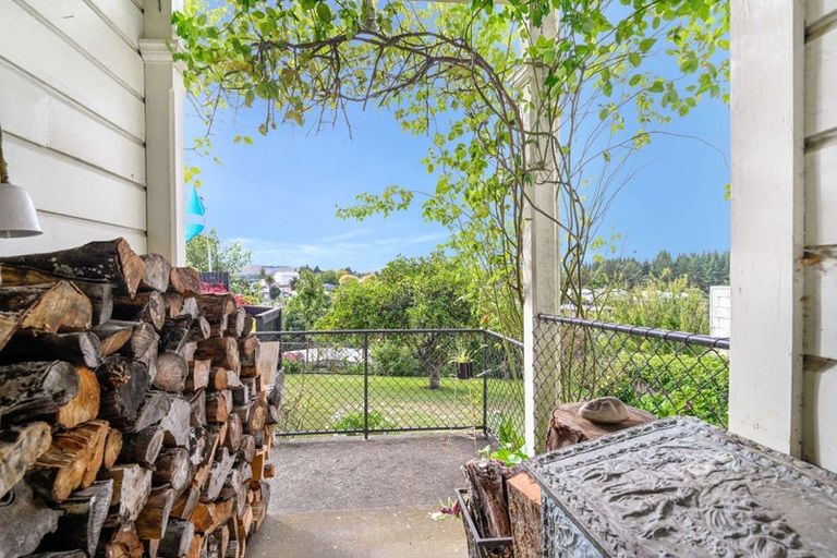 Photo of property in 3 Rose Street, Waipawa, 4210