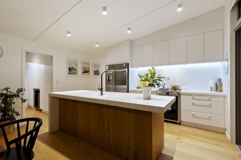 Photo of property in 26 Quill Street, Lake Hayes, Queenstown, 9304