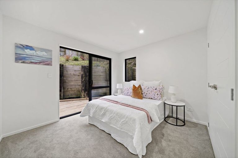 Photo of property in 11 Tawapou Close, Massey, 0614