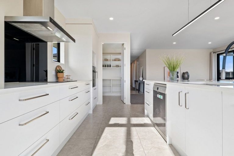 Photo of property in 8 Marvell Lane, Rolleston, 7614