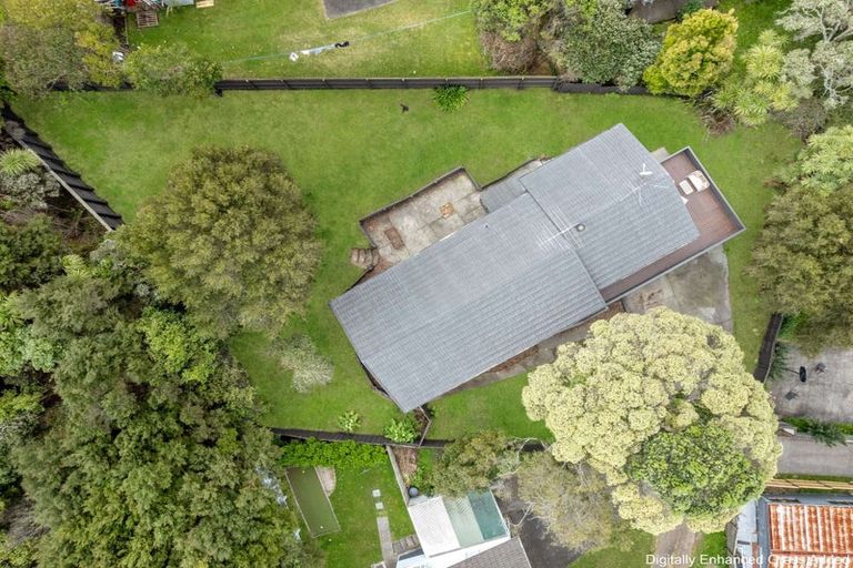 Photo of property in 9 Tahu Crescent, Sunnynook, Auckland, 0620