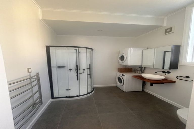 Photo of property in 39 Thompson Street, Mount Cook, Wellington, 6011