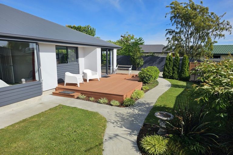 Photo of property in 87 Wilsons Road, Saint Martins, Christchurch, 8022