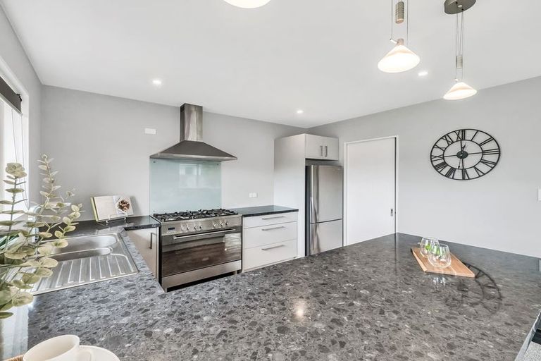 Photo of property in 71 Manse Road, Leeston, 7632
