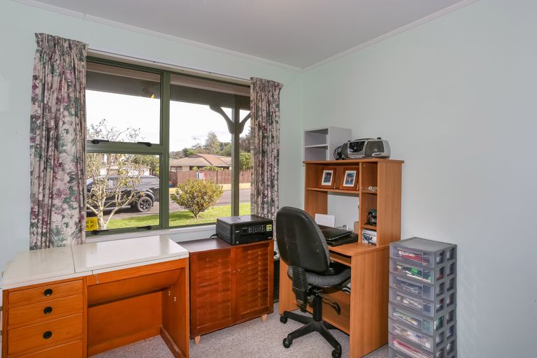Photo of property in 1 Mcevoy Avenue, Tuakau, 2121