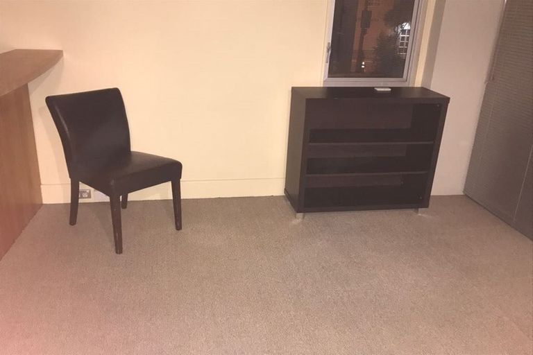 Photo of property in St Pauls Apartments, 57/43u Mulgrave Street, Thorndon, Wellington, 6011