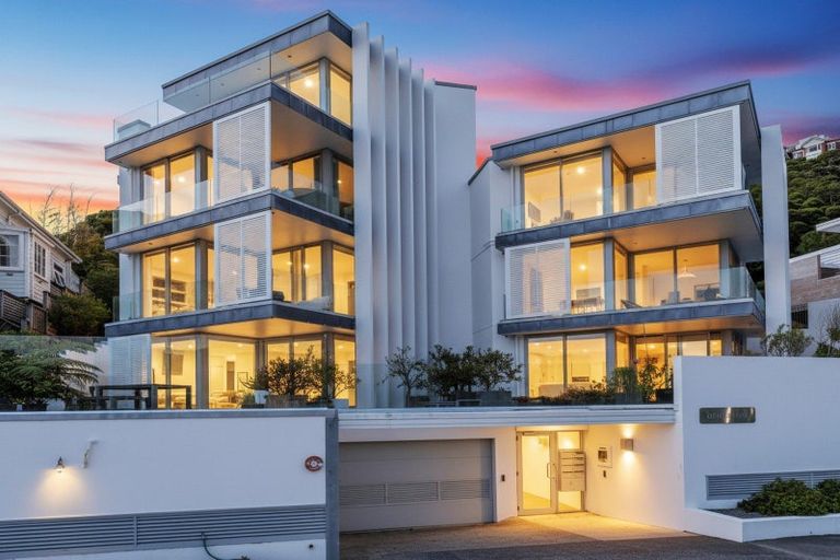 Photo of property in Alto Apartments, 2a/22 Telford Terrace, Oriental Bay, Wellington, 6011