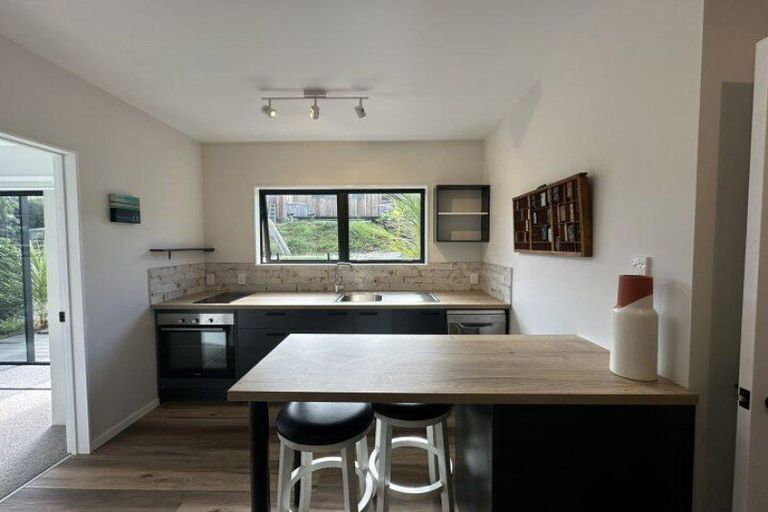 Photo of property in 3 Handley Place, Onerahi, Whangarei, 0110