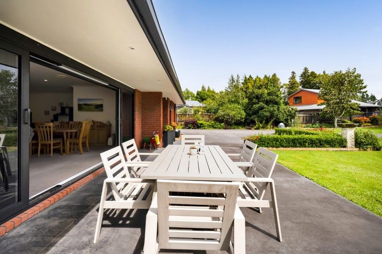 Photo of property in 17a Kauri Street, Inglewood, 4330