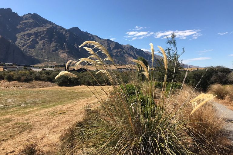 Photo of property in 9 Kerrera Lane, Jacks Point, Queenstown, 9371