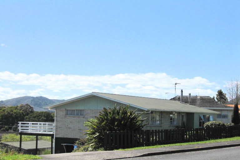 Photo of property in 15 Mcvie Road, Huntly, 3700