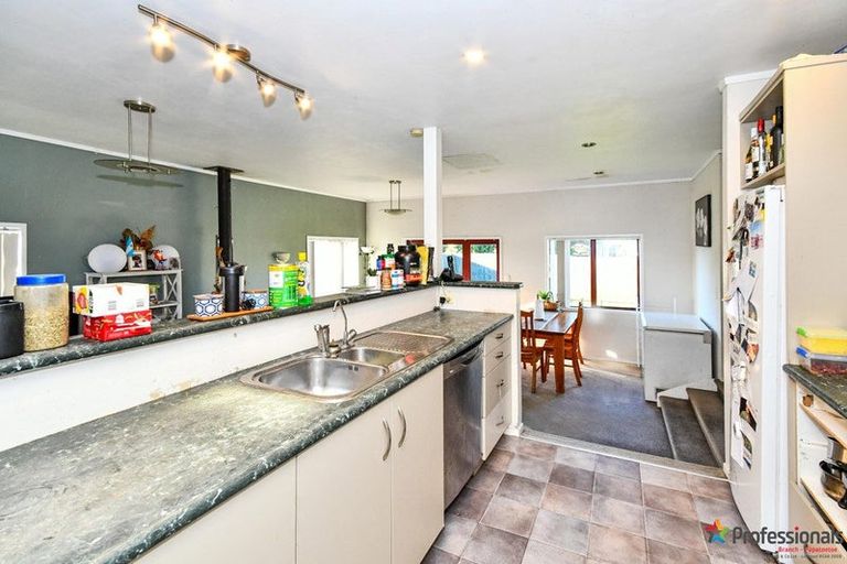 Photo of property in 37 Eden Street, Mangere East, Auckland, 2024