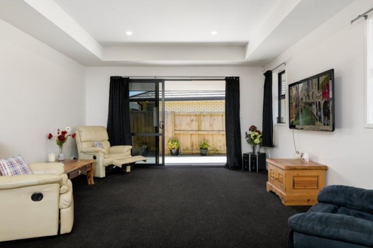 Photo of property in 9 Kahuparere Crescent, Pyes Pa, Tauranga, 3112