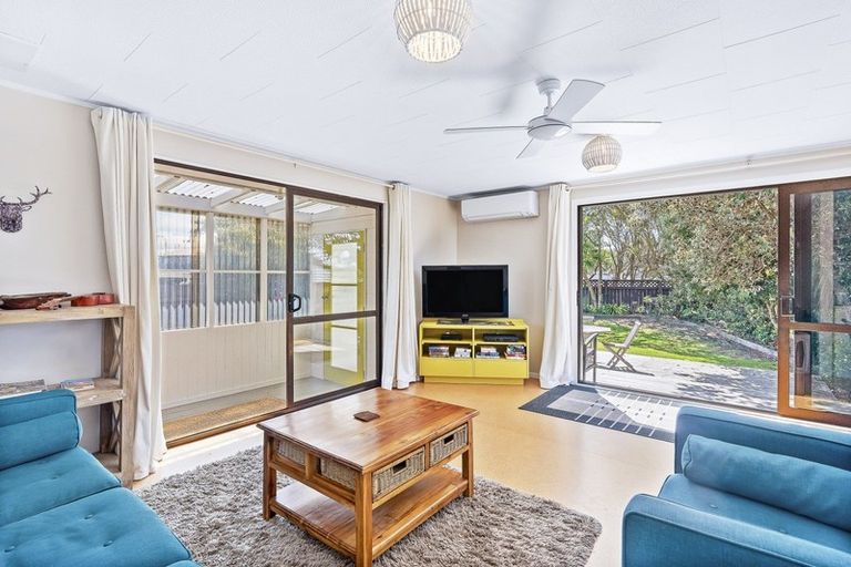 Photo of property in 238 Manly Street, Paraparaumu Beach, Paraparaumu, 5032