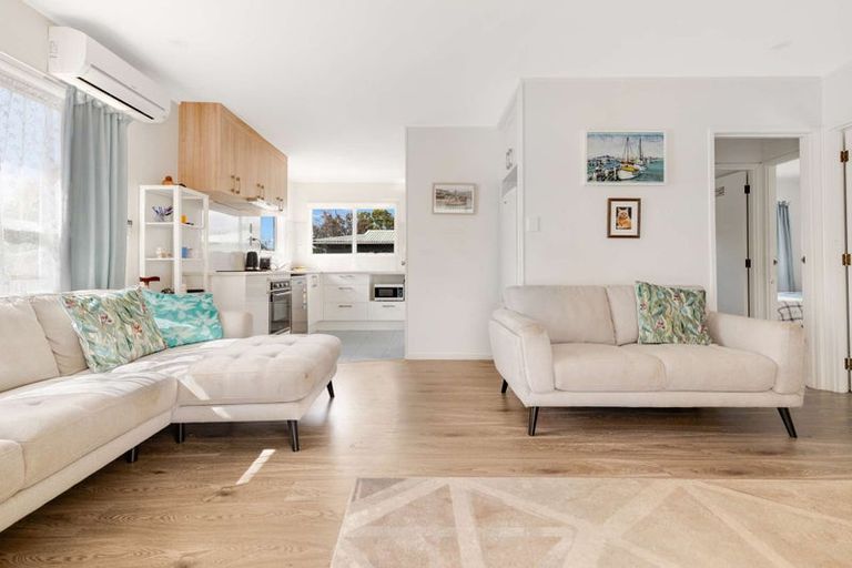 Photo of property in 3/54 Lynwood Road, New Lynn, Auckland, 0600
