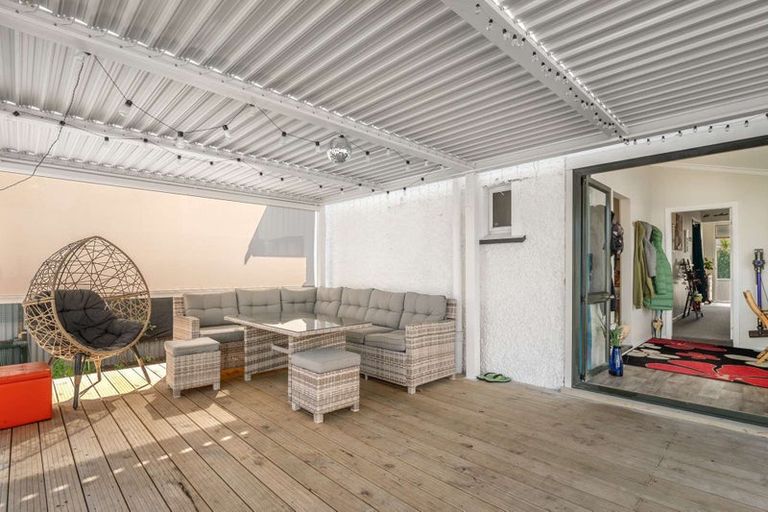 Photo of property in 17 Spier Street, Aramoho, Whanganui, 4500