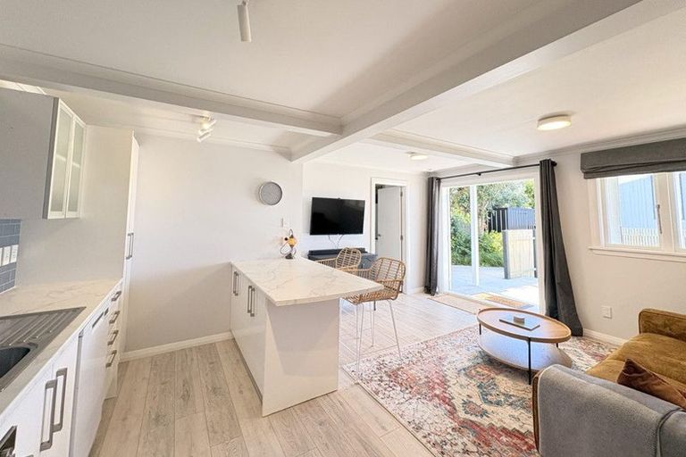 Photo of property in 55 Rakau Road, Hataitai, Wellington, 6021