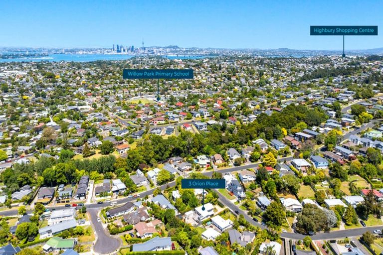 Photo of property in 3 Orion Place, Hillcrest, Auckland, 0627