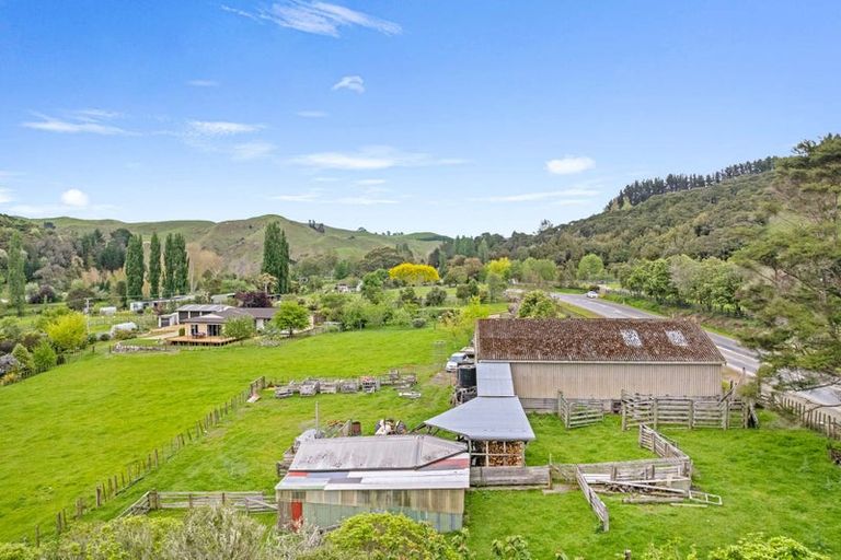 Photo of property in 1038 State Highway 4, Parikino, Whanganui, 4573