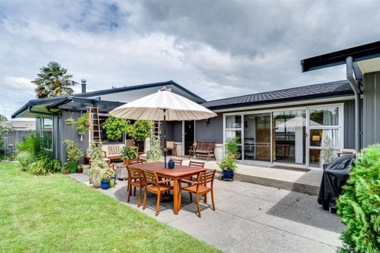 Photo of property in 20 Kent Terrace, Taradale, Napier, 4112