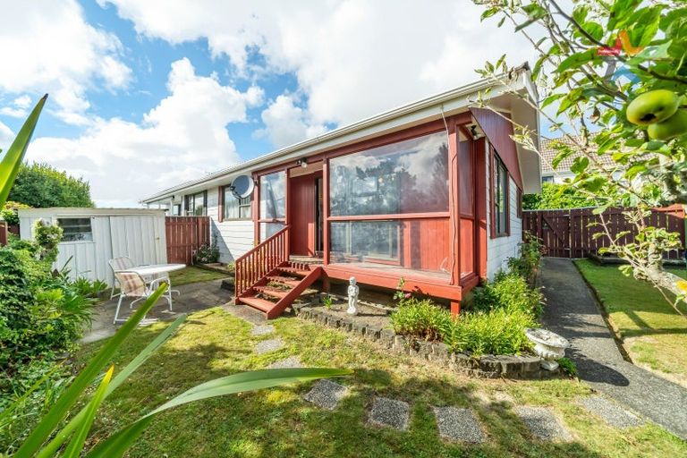 Photo of property in 212a Staithes Drive South, Whitby, Porirua, 5024