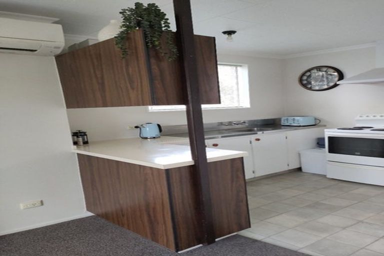 Photo of property in 82 Hine Street, New Plymouth, 4310