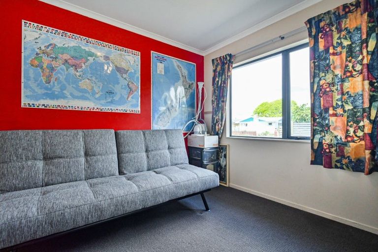 Photo of property in 1 Hyla Road, Haumoana, 4102